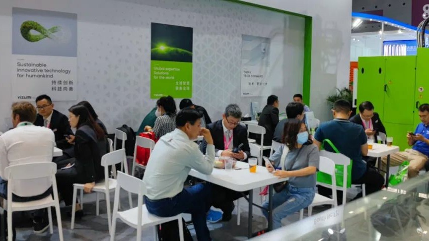 CHINAPLAS 2023进行时|k8凯发(中国)天生赢家·一触即发橡胶机异彩纷呈